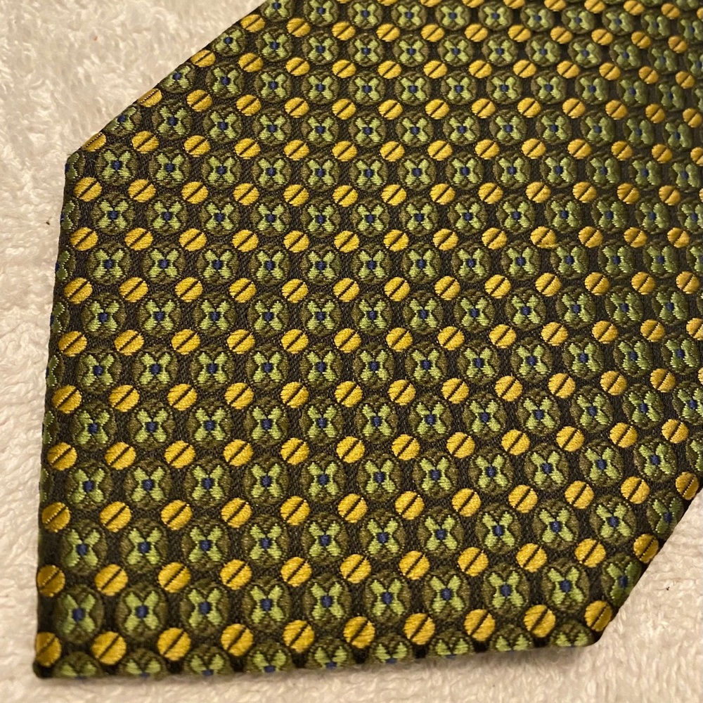 Brand New Stylish Tie By LAURANT BENNET of Milan